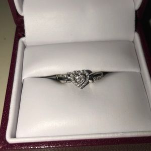 Size 7 ring from Helzberg Diamonds